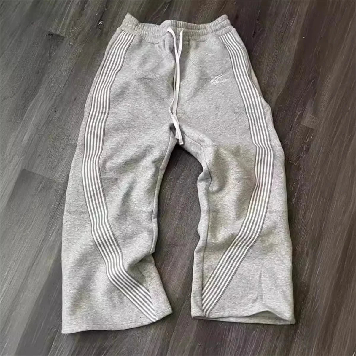 Y2K Wide-Leg Tactical Sweatpants With Utility Pockets
