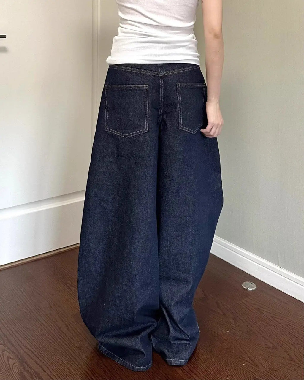 Vintage Washed Wide-Leg Jeans – Relaxed Street Fit