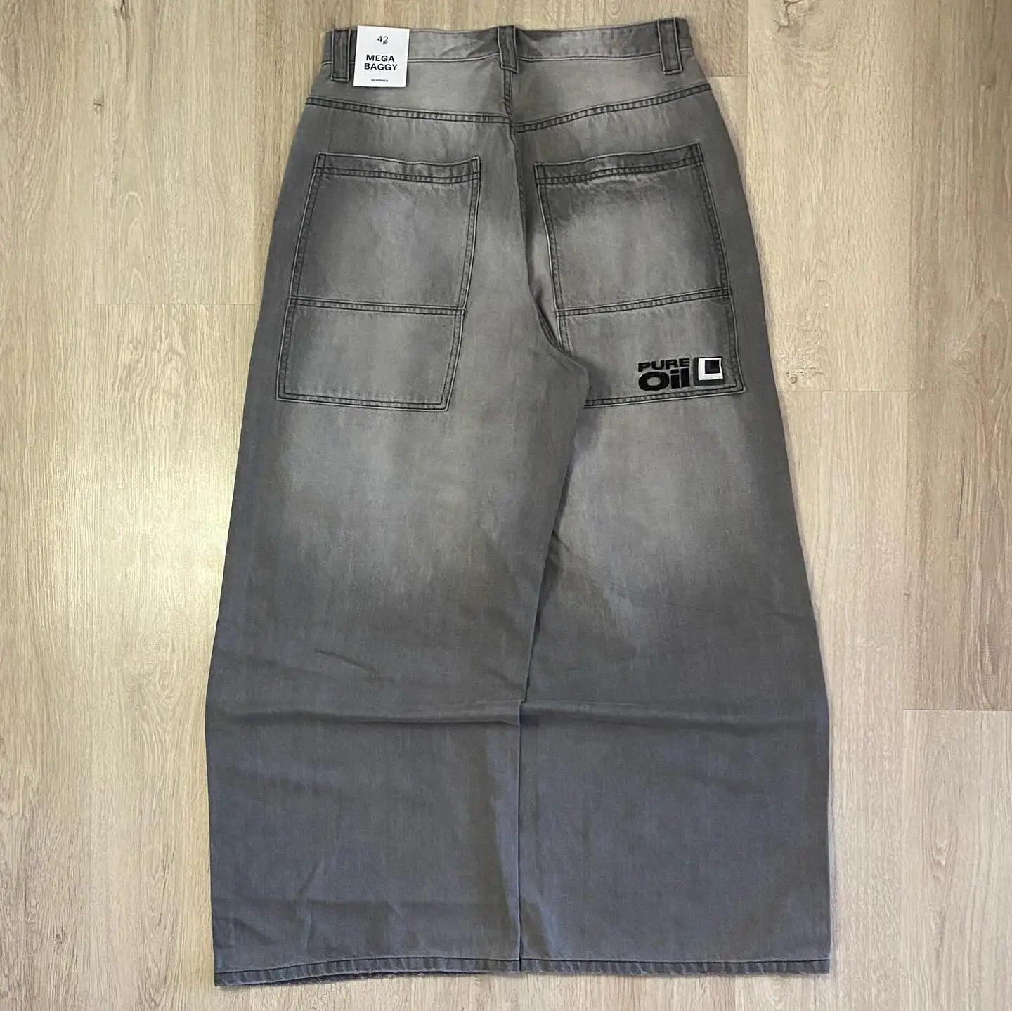 Vintage Wide-Leg Streetwear Jeans – Washed Graphic Denim