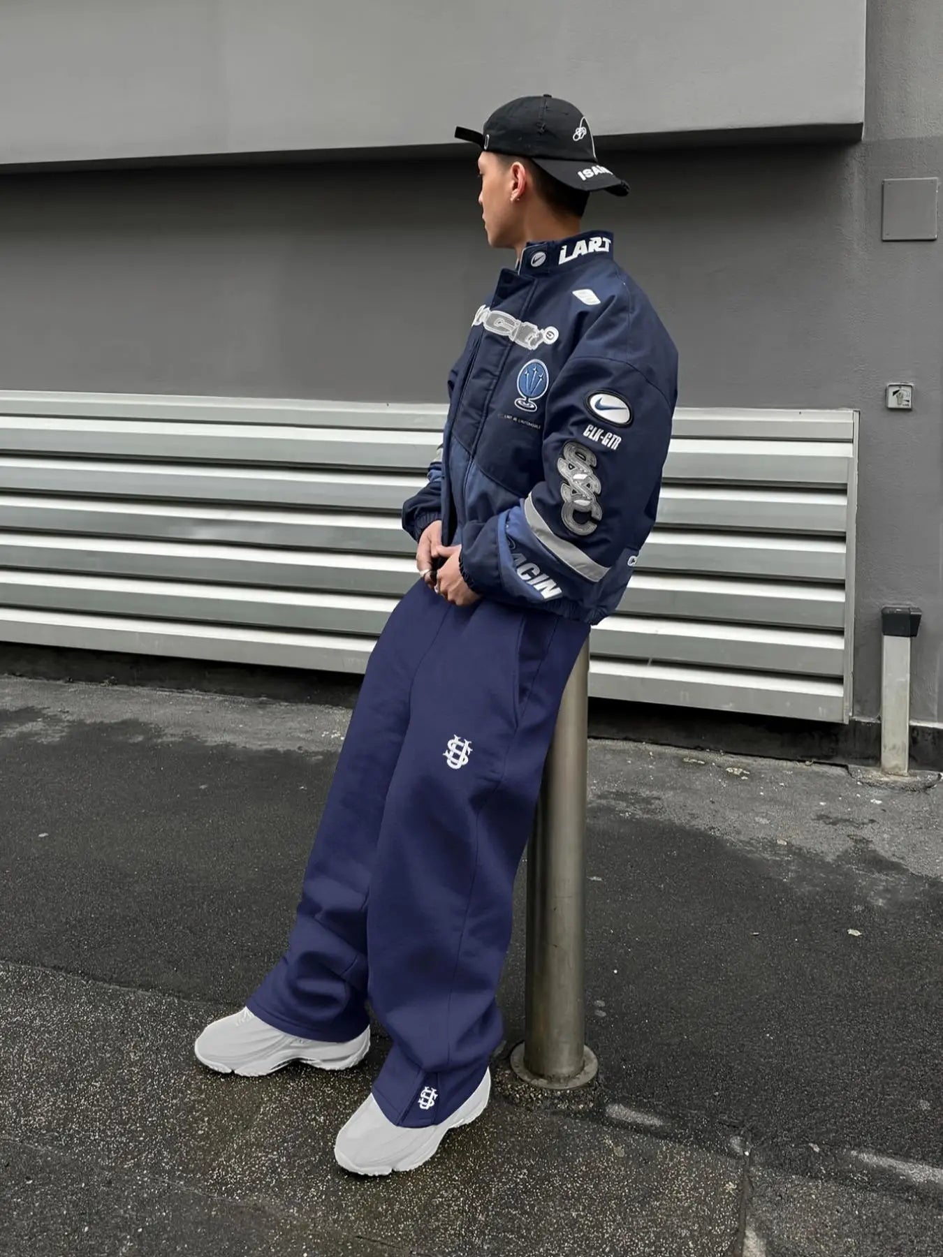 Y2K Embroidered Zip Joggers – Straight-Leg Street Pants